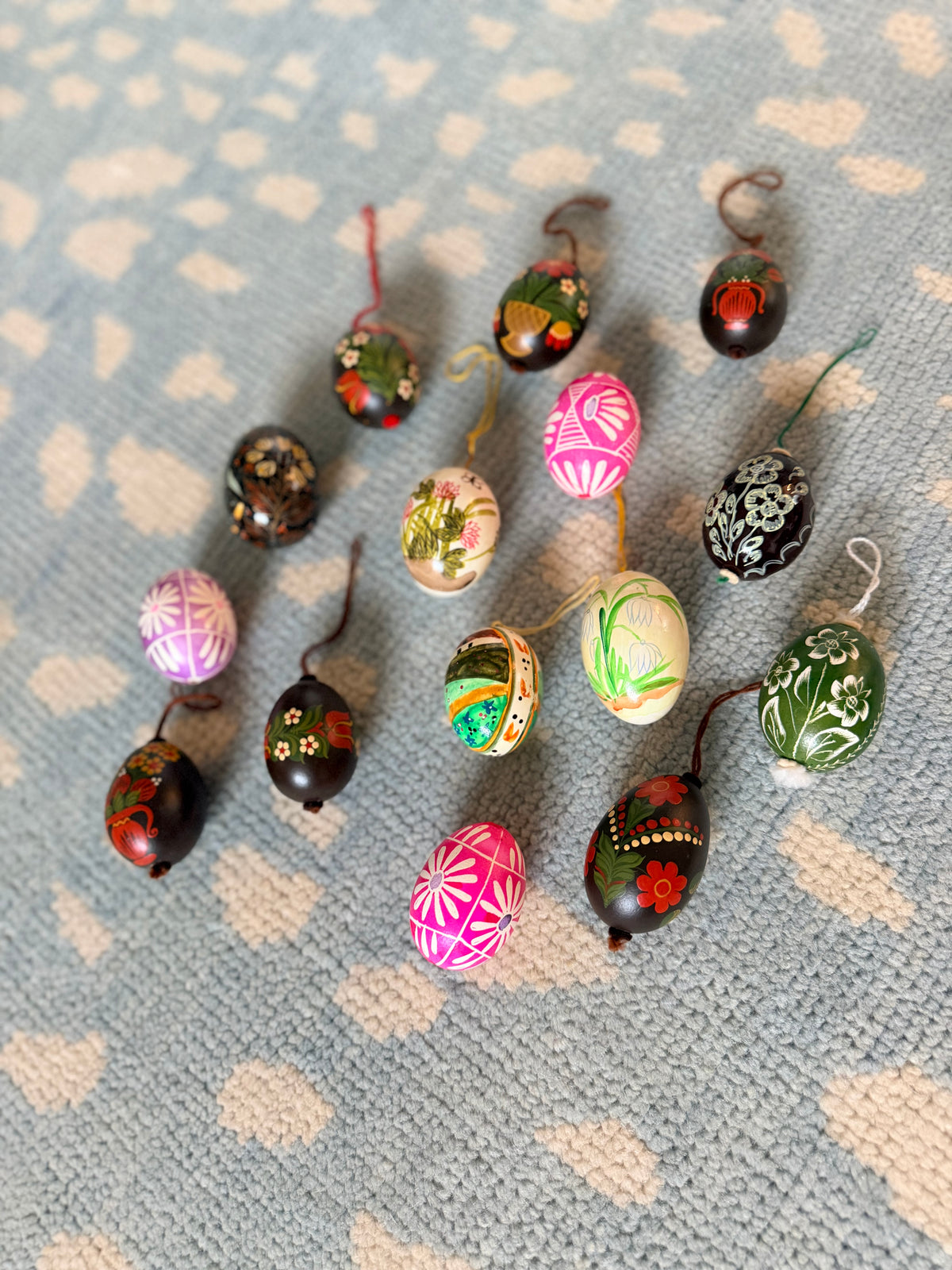 Vintage Hand Painted Egg Set