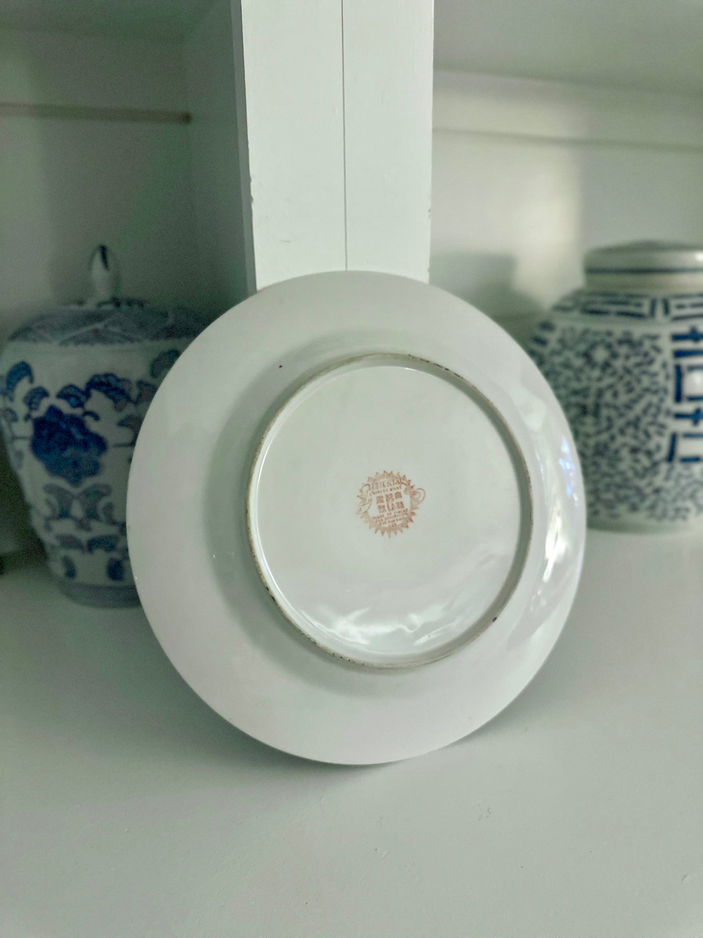 Tobacco Leaf Dinner Plate