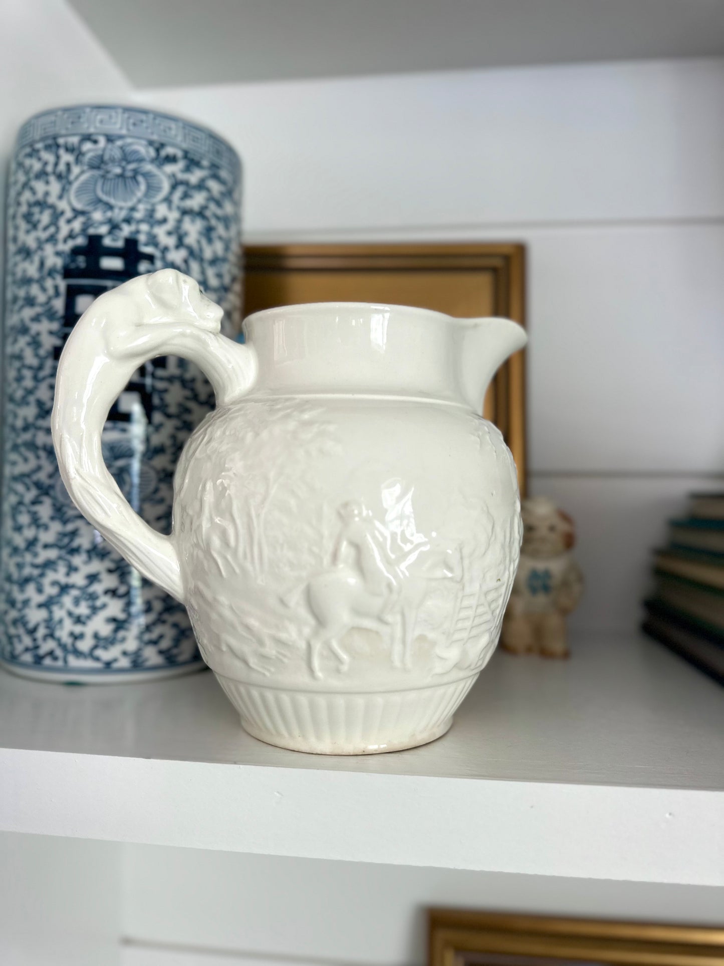Vintage Wedgwood Etruria Barlaston Hound Handled Vase