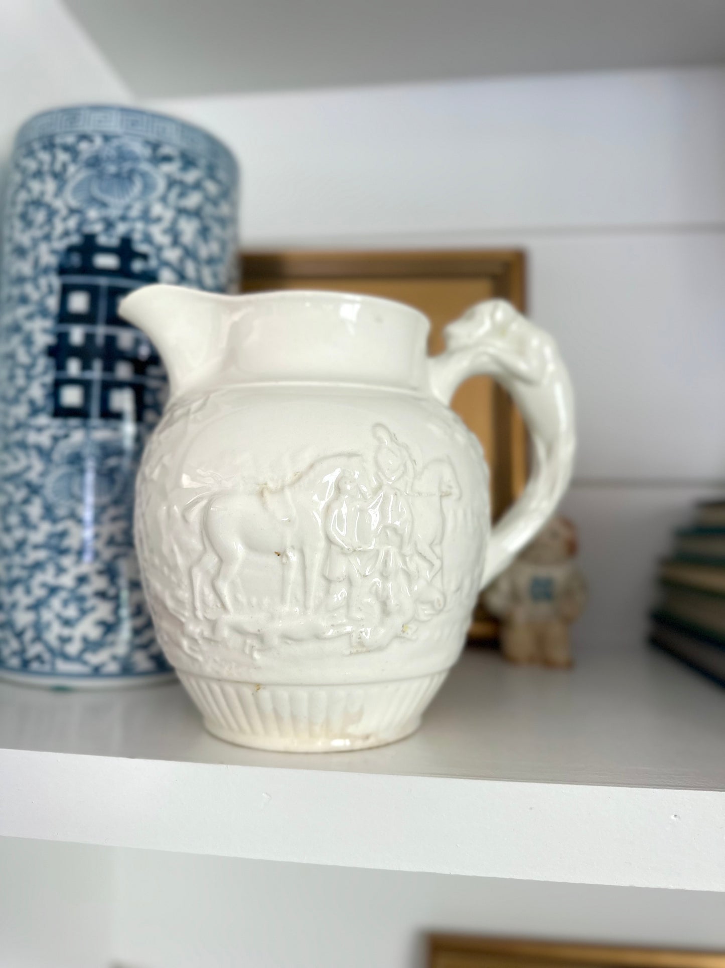Vintage Wedgwood Etruria Barlaston Hound Handled Vase
