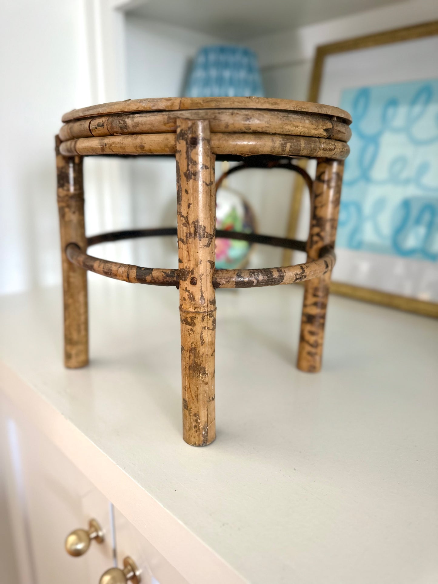 Burnt bamboo riser