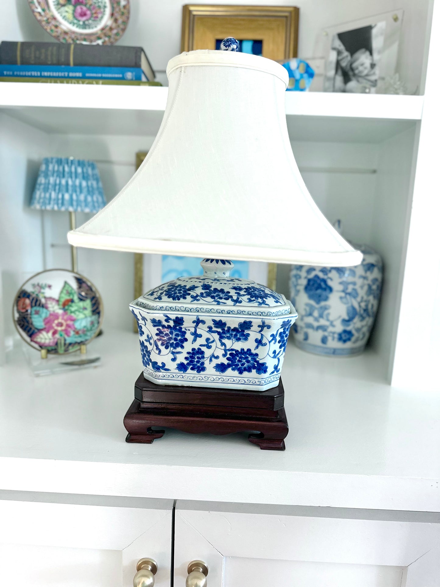 Vintage Blue & White Table Lamp