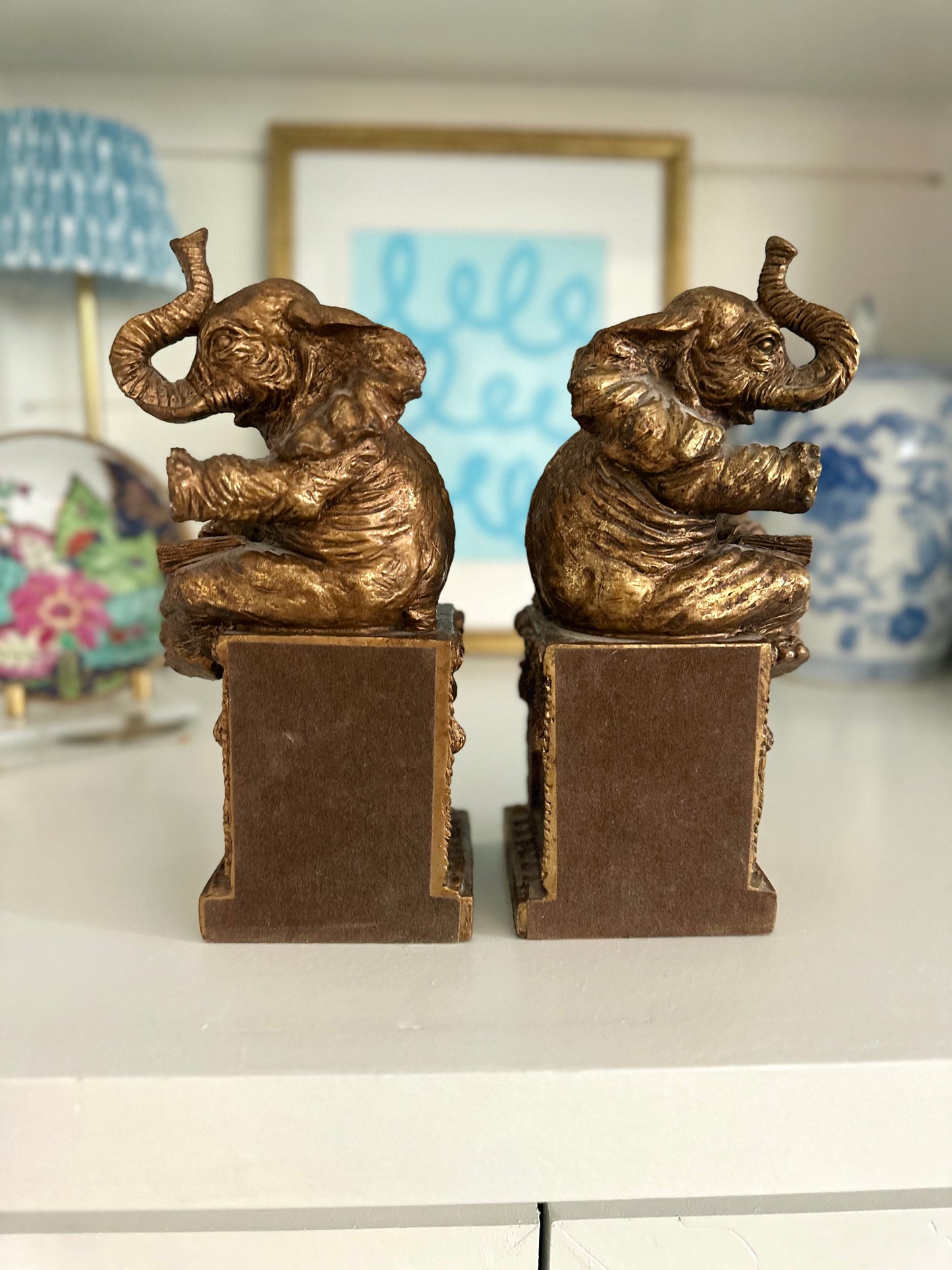 gold resin elephant bookends