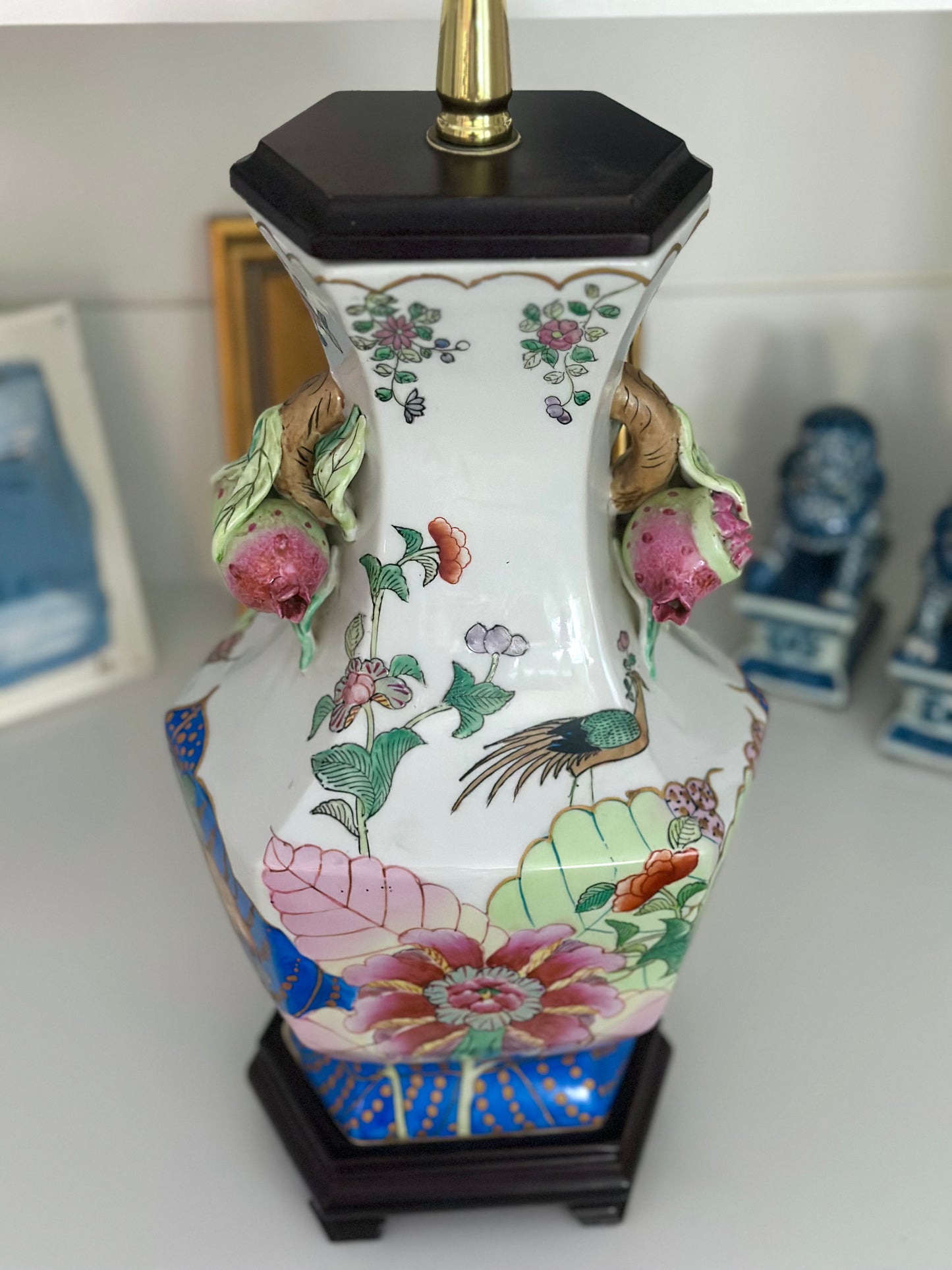 chinoiserie Tobacco Leaf lamp