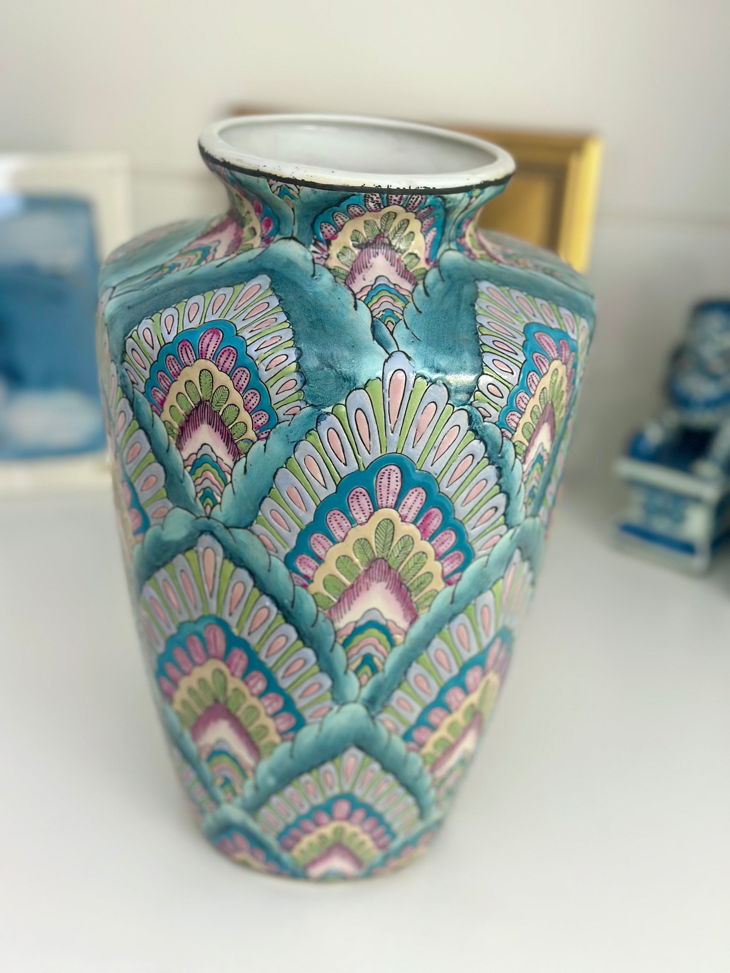 Andrea by Sadek Peacock Feathered Vase
