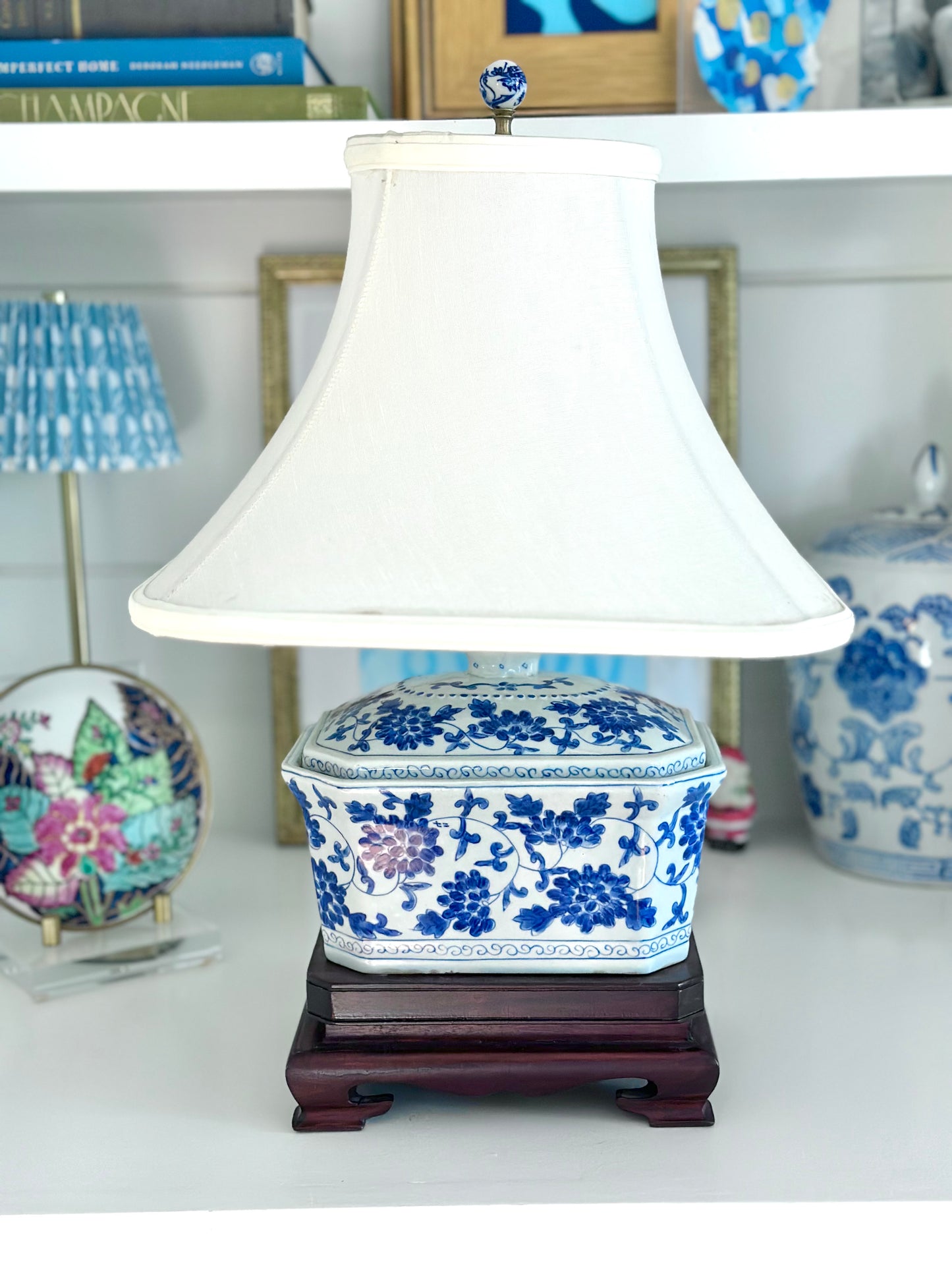 Vintage Blue & White Table Lamp