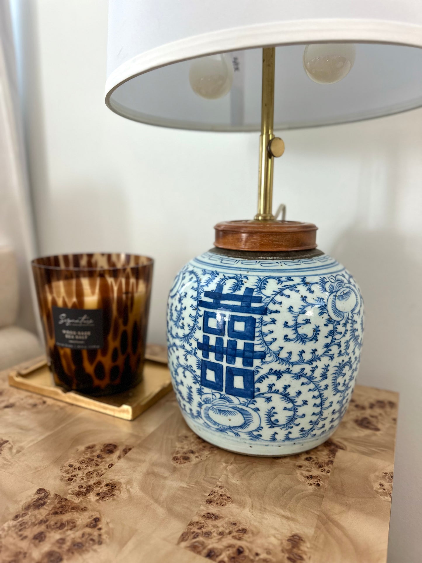 double happiness lamp