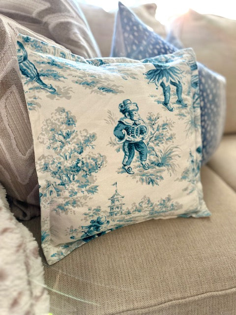 Chinoiserie Throw Pillow