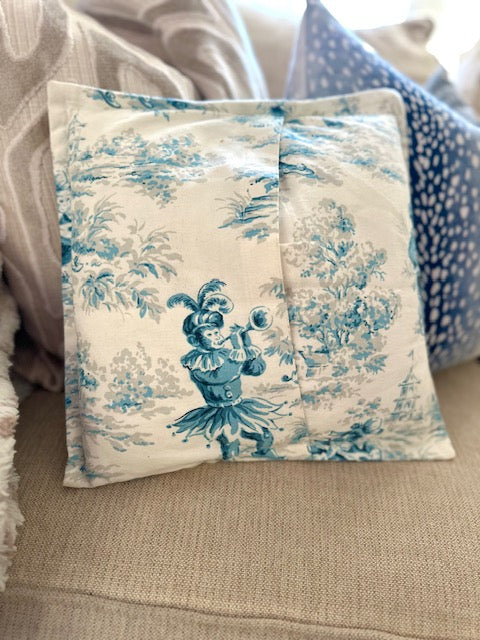 Chinoiserie Throw Pillow